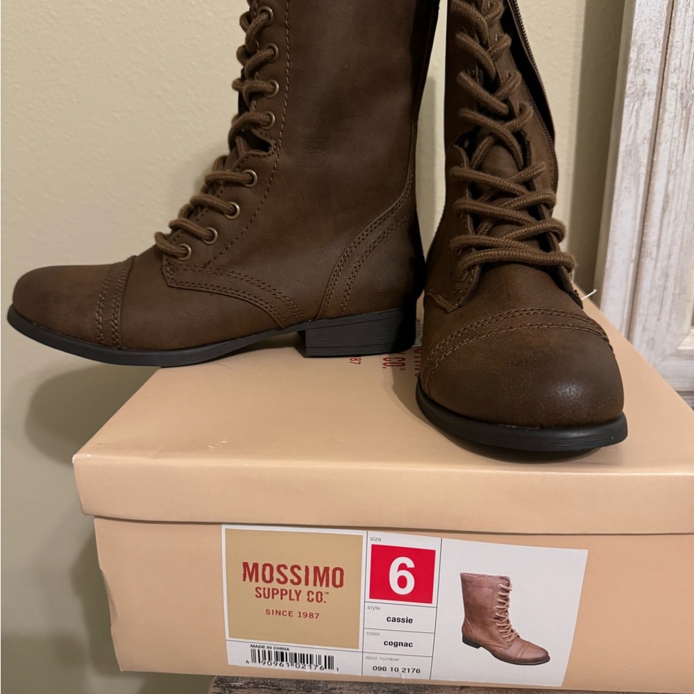 Missimo side zip boots-never worn
